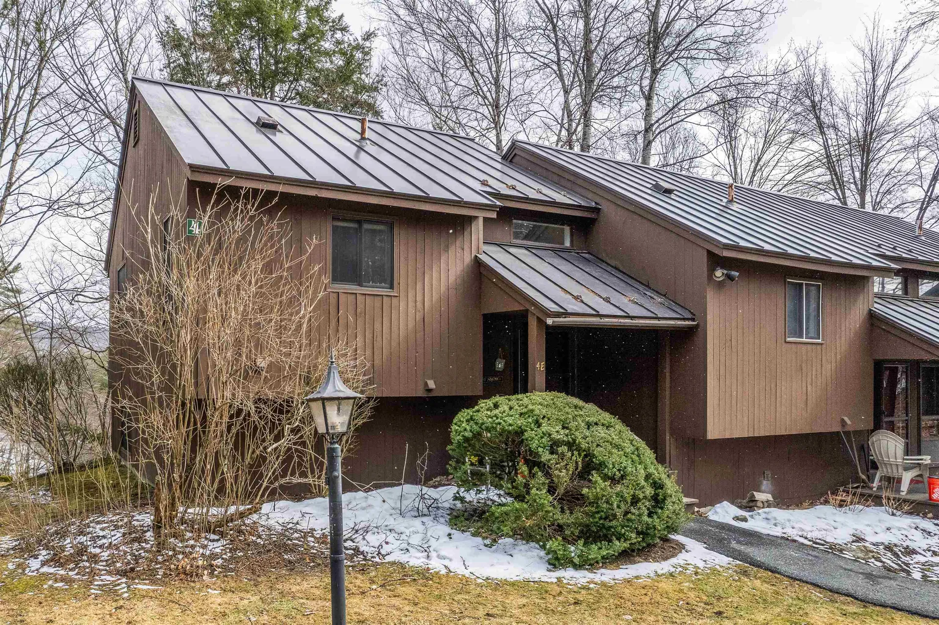 253 Old Quechee Road Hartford VT 05059