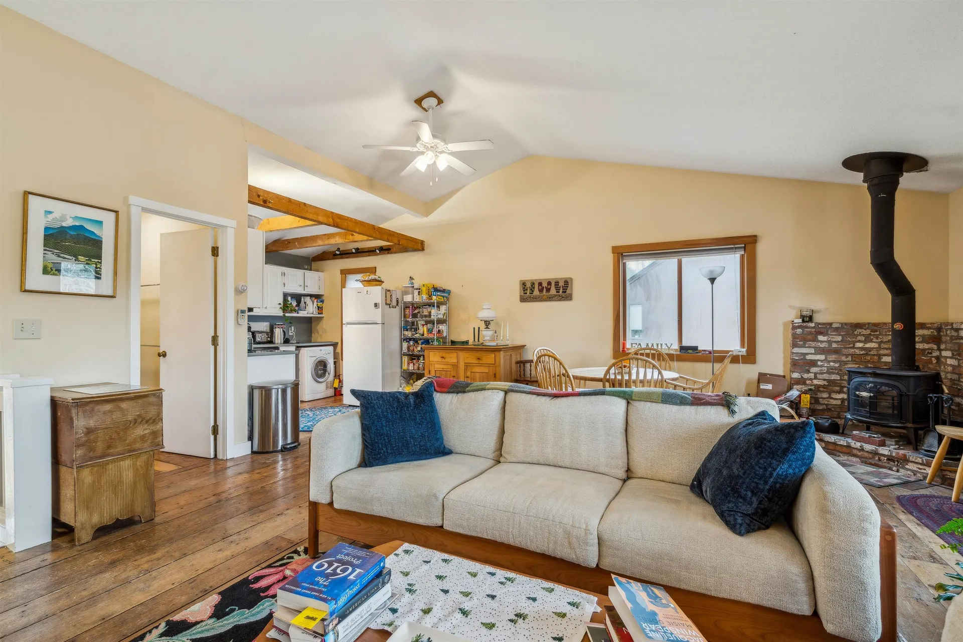 253 Old Quechee Road Hartford VT 05059