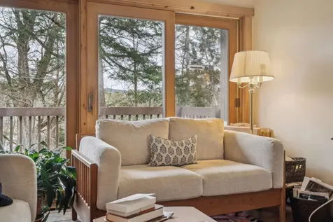 253 Old Quechee Road Hartford VT 05059