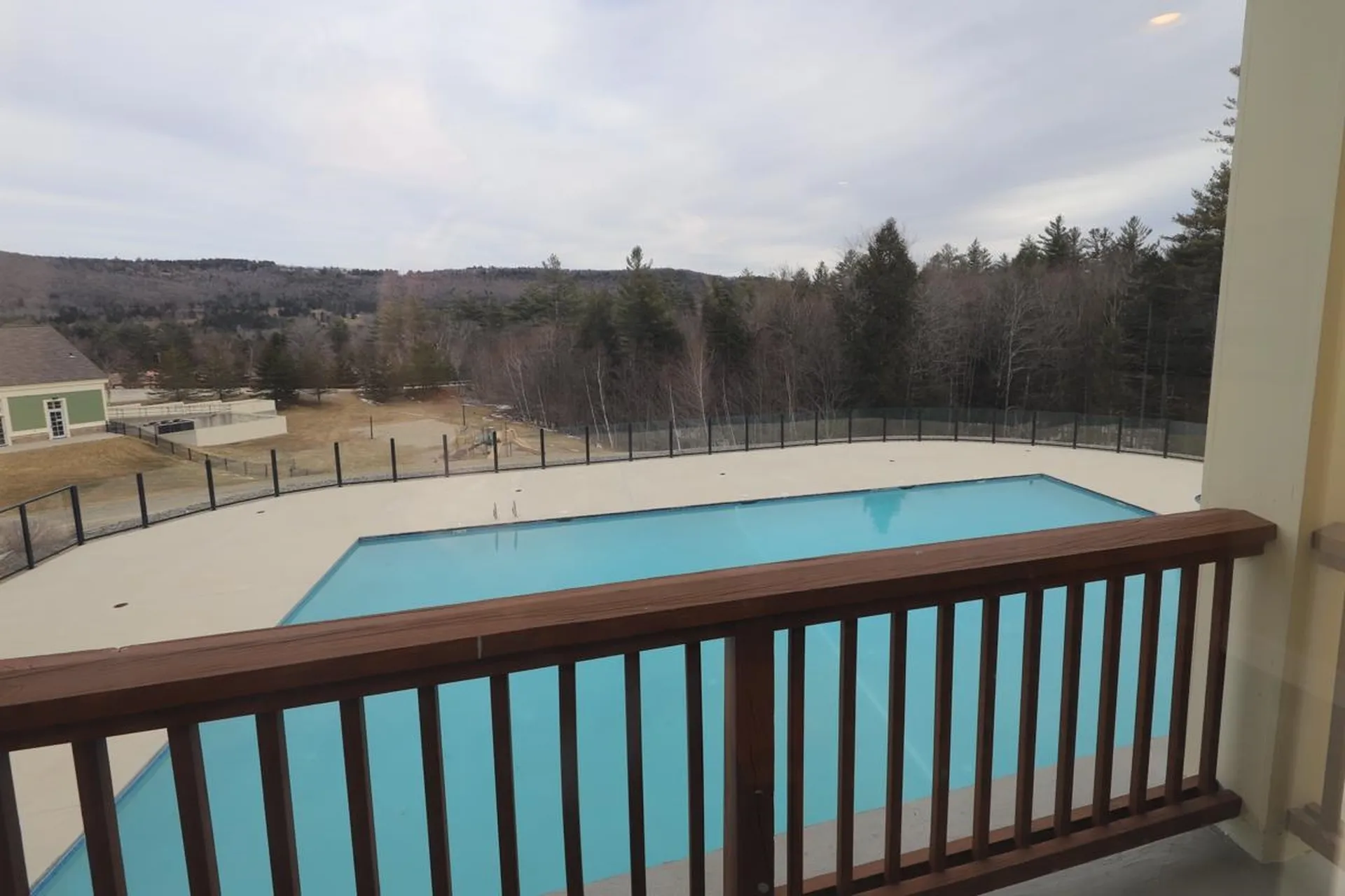 228/230 Qtr. I I I Jackson Gore Inn Ludlow VT 05149