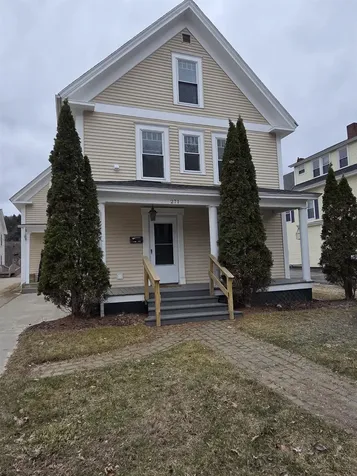 271 Main Street Littleton NH 03561