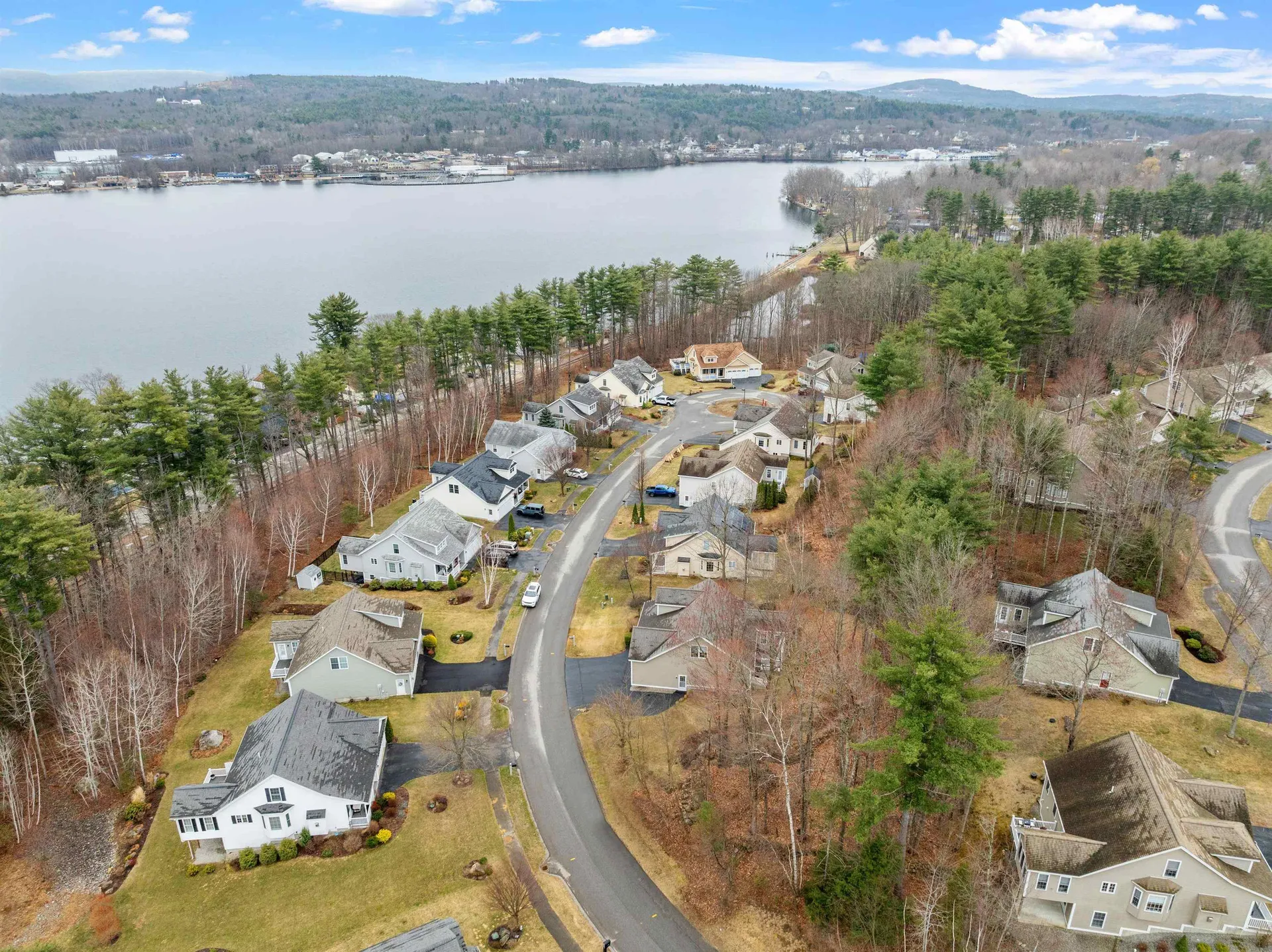 29 Port Way Laconia NH 03246