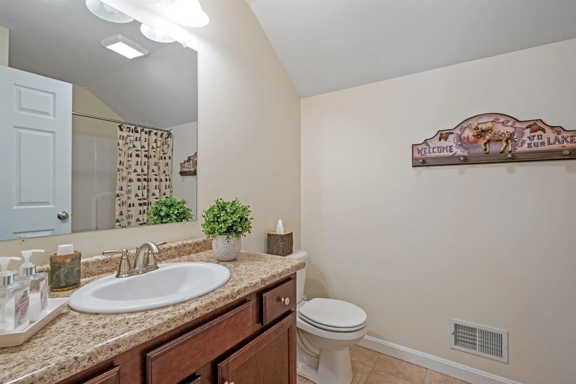 29 Port Way Laconia NH 03246