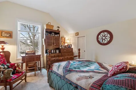 29 Port Way Laconia NH 03246