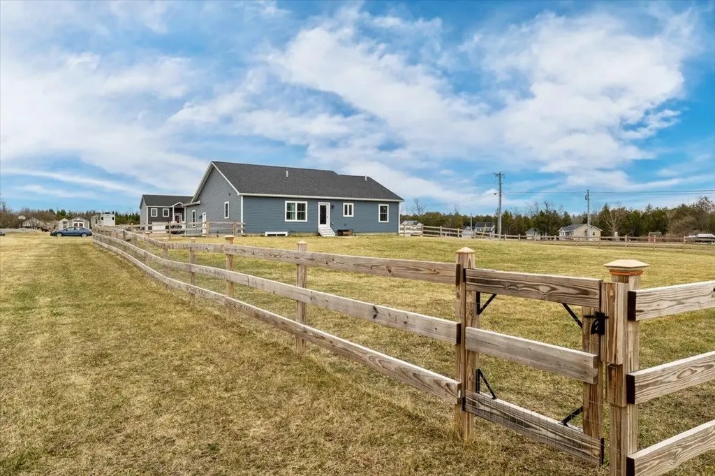 21 Dubuque Drive Grand Isle VT 05458