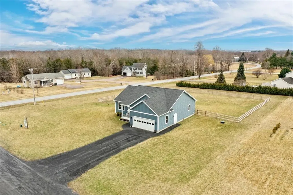 21 Dubuque Drive Grand Isle VT 05458