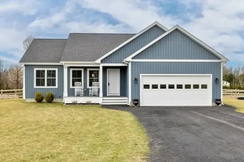 21 Dubuque Drive Grand Isle VT 05458