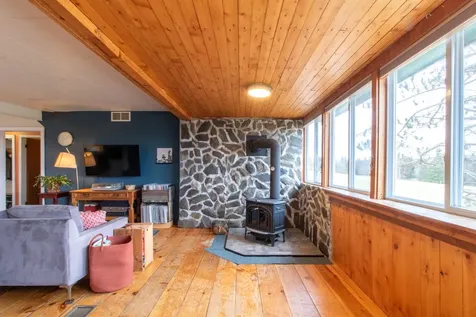 1423 Stearns Brook Road Holland VT 05830