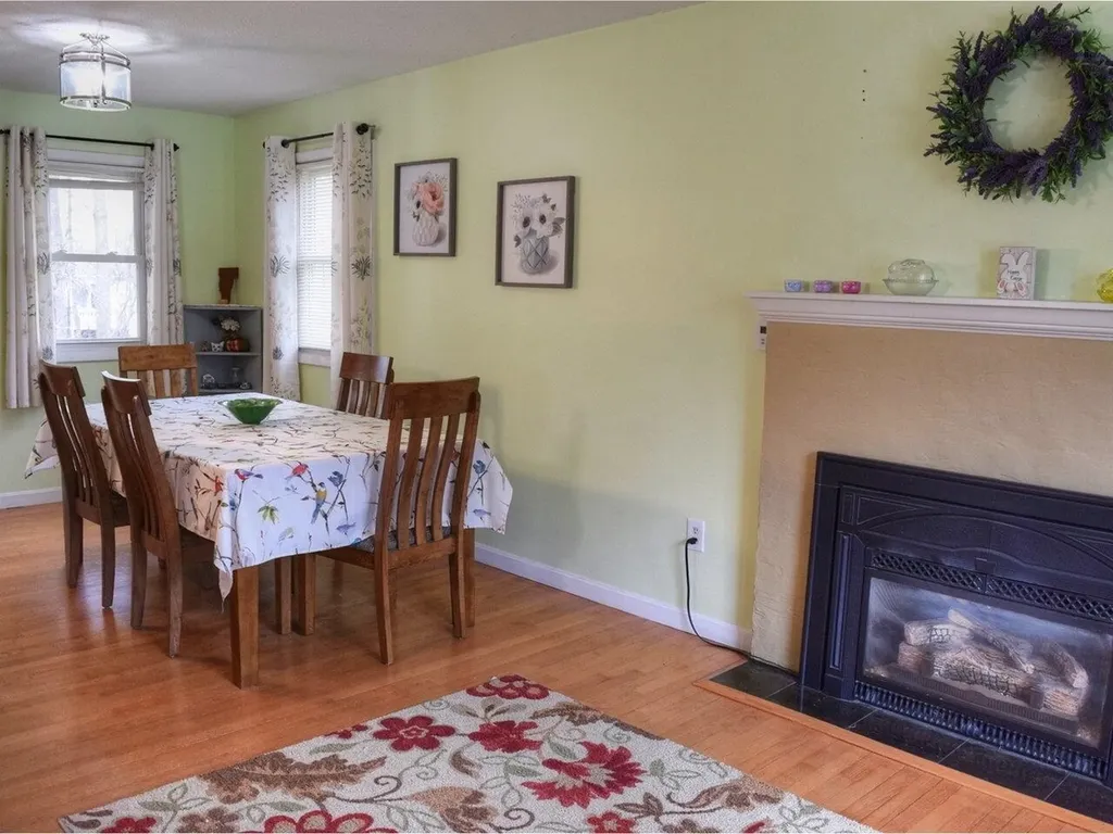 390 Hullcrest Road Shelburne VT 05482