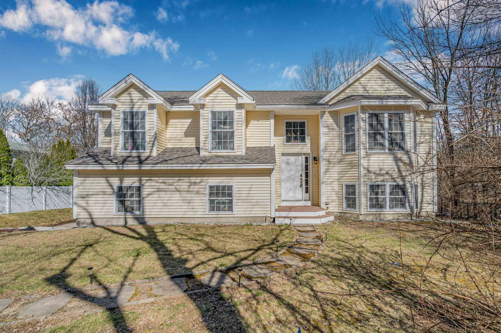 52 Whitehall Road Hooksett NH 03106