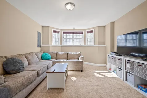 52 Whitehall Road Hooksett NH 03106