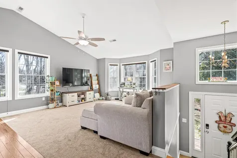 52 Whitehall Road Hooksett NH 03106