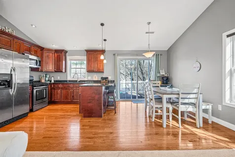 52 Whitehall Road Hooksett NH 03106