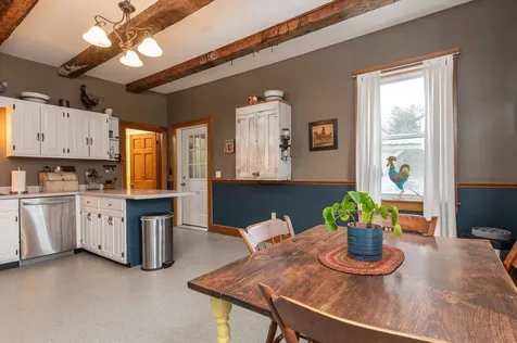 6276 Us Route 2 Marshfield VT 05667