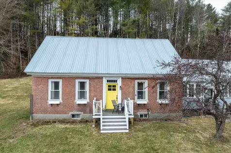 6276 Us Route 2 Marshfield VT 05667