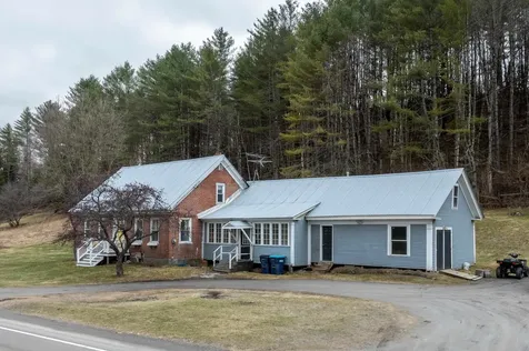 6276 Us Route 2 Marshfield VT 05667