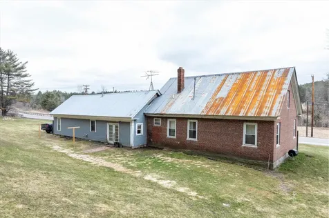 6276 Us Route 2 Marshfield VT 05667