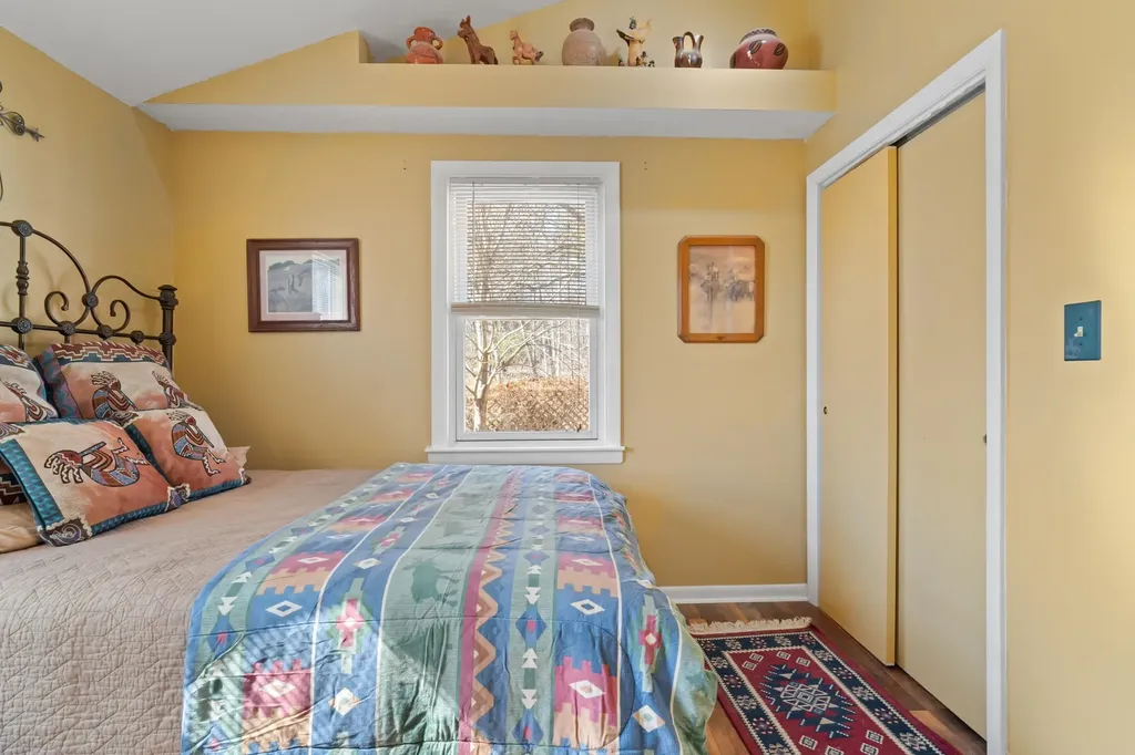 77 Holmes Road Barnstead NH 03225