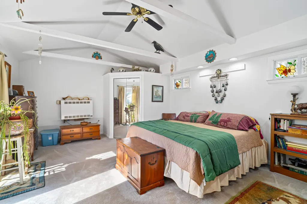 77 Holmes Road Barnstead NH 03225