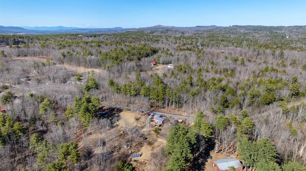 77 Holmes Road Barnstead NH 03225