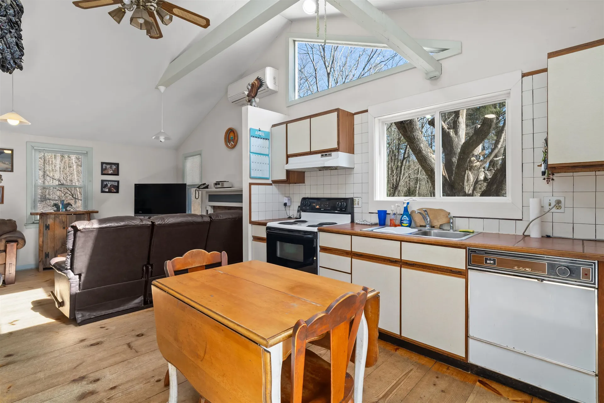 77 Holmes Road Barnstead NH 03225