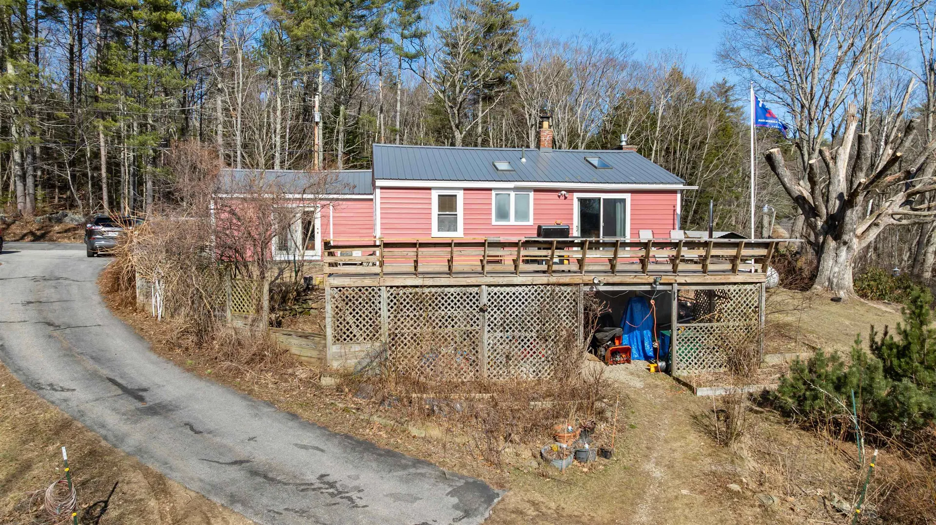 77 Holmes Road Barnstead NH 03225