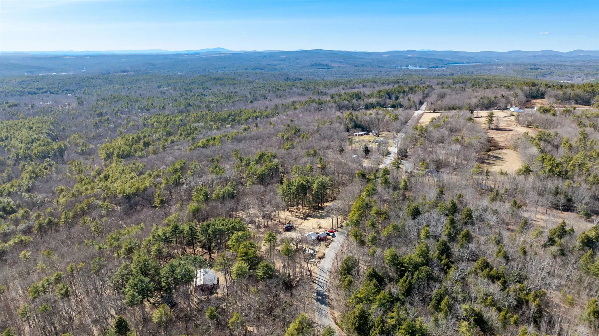 77 Holmes Road Barnstead NH 03225