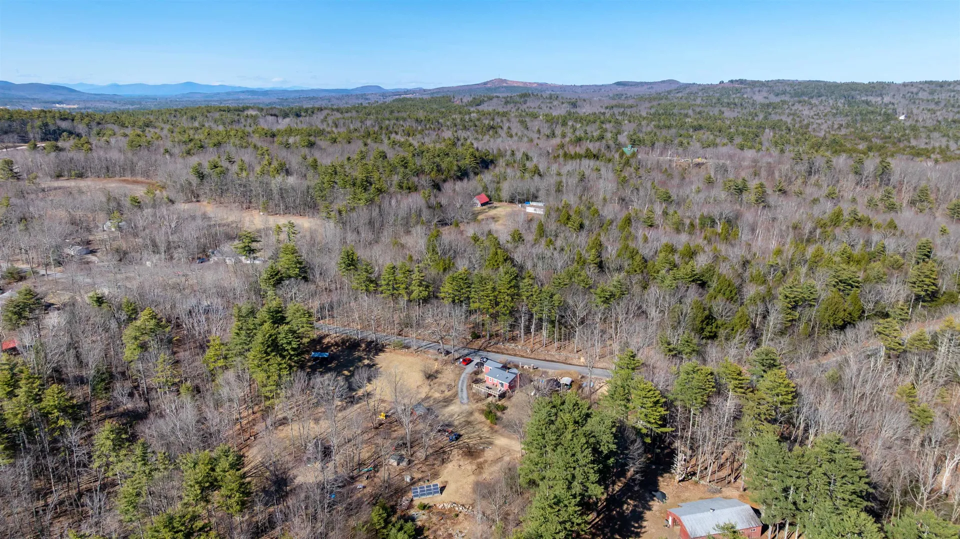 77 Holmes Road Barnstead NH 03225