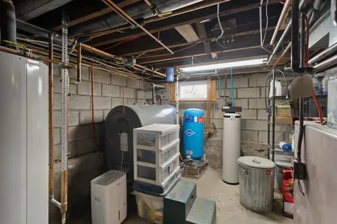 77 Holmes Road Barnstead NH 03225