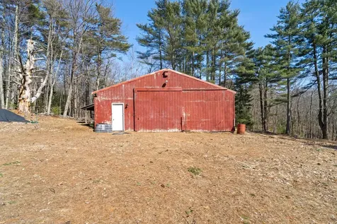 77 Holmes Road Barnstead NH 03225