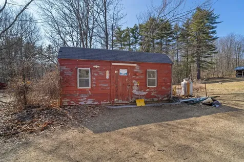 77 Holmes Road Barnstead NH 03225