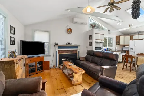 77 Holmes Road Barnstead NH 03225