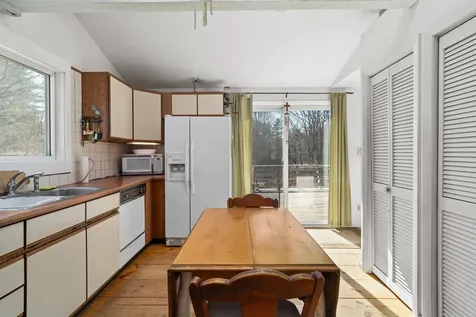 77 Holmes Road Barnstead NH 03225