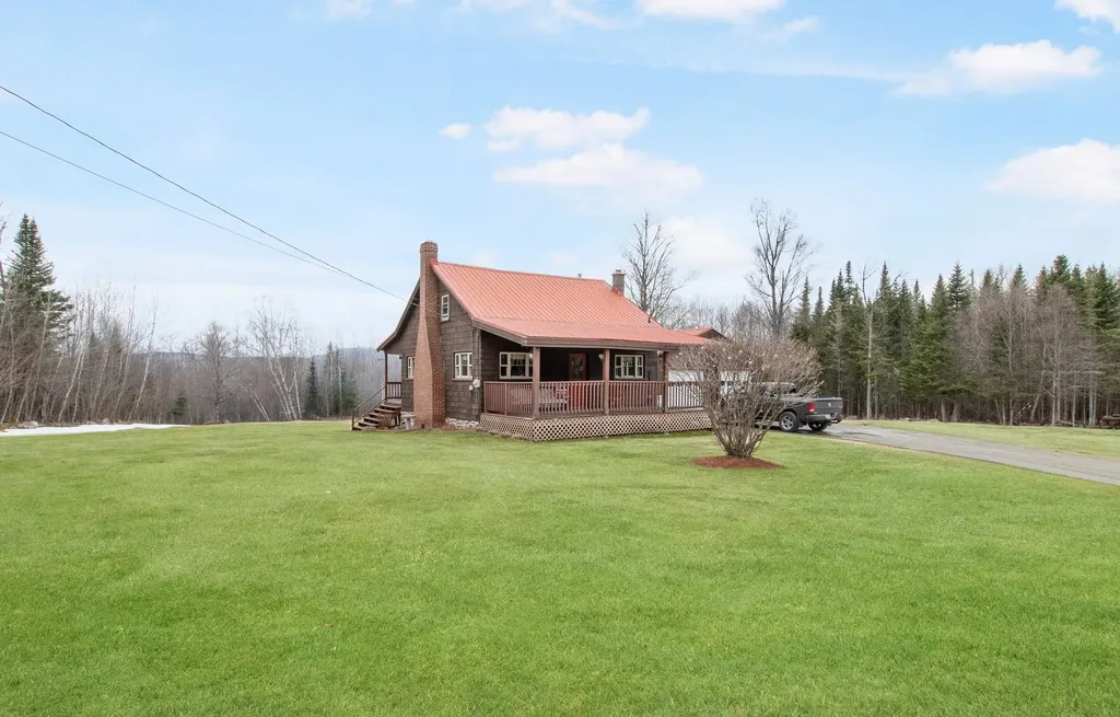 604 Hill Road Dummer NH 03588