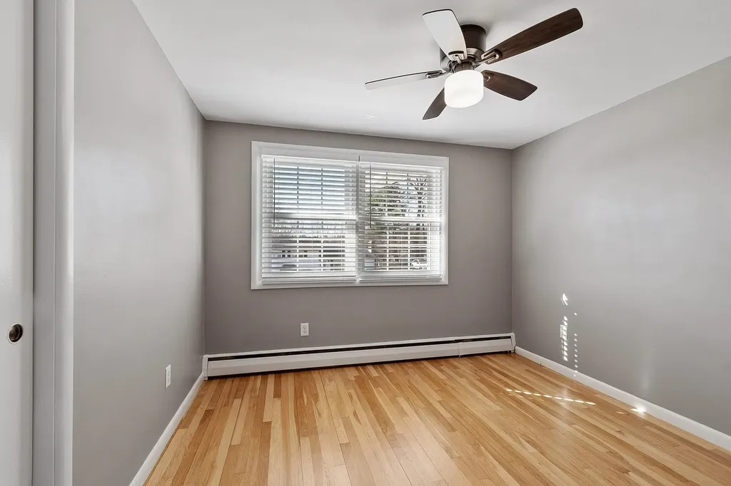 20 Yale Road Nashua NH 03064