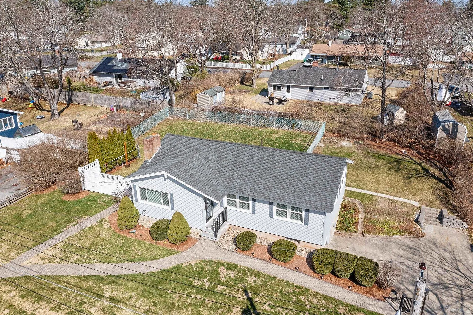 20 Yale Road Nashua NH 03064