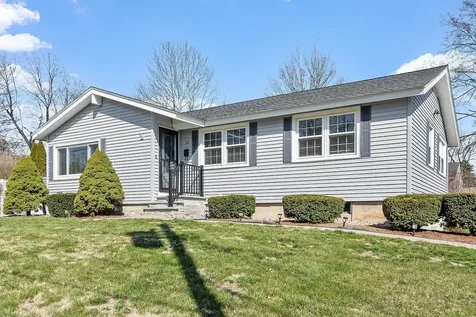 20 Yale Road Nashua NH 03064