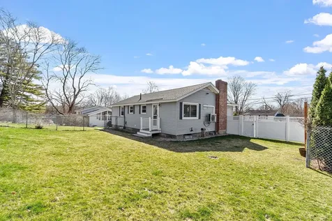 20 Yale Road Nashua NH 03064