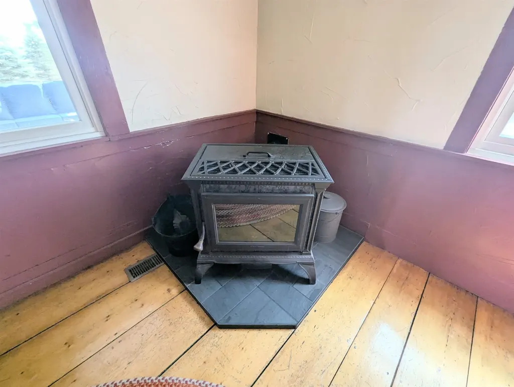 691 Old Stone House Road Brownington VT 05860