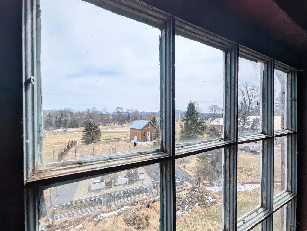 691 Old Stone House Road Brownington VT 05860