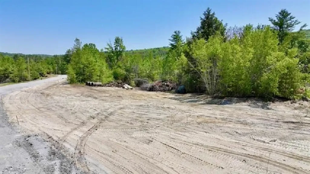 53 Brook View Road Newport NH 03773