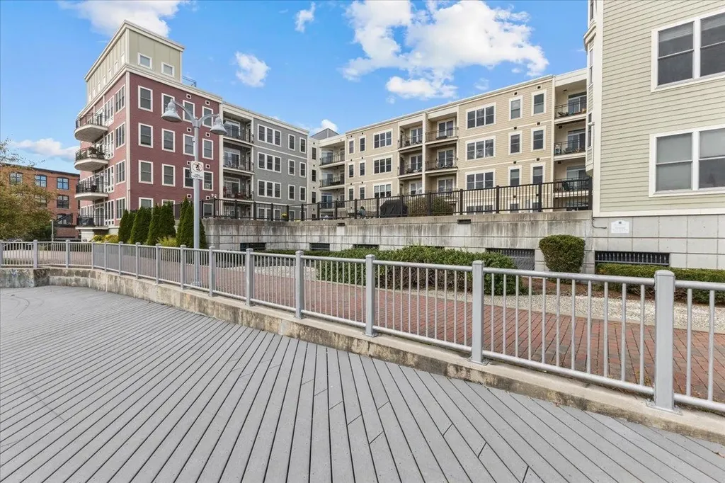 60 Winooski Falls Way Winooski VT 05404