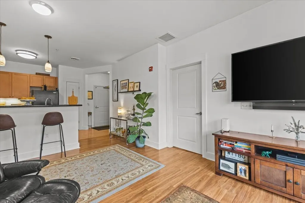 60 Winooski Falls Way Winooski VT 05404