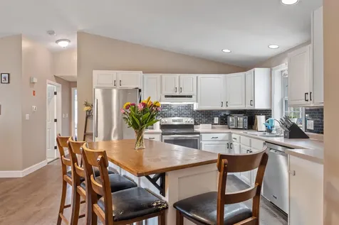 6 Kelley Lane Fremont NH 03044