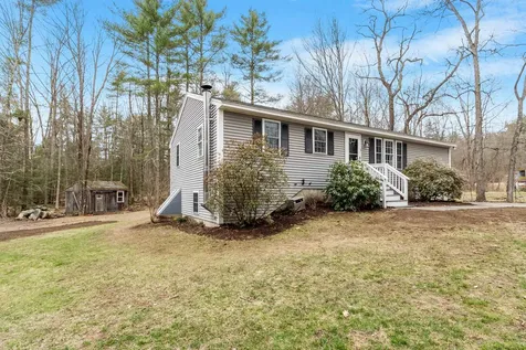 6 Kelley Lane Fremont NH 03044