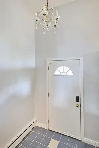 5 Holiday Avenue Derry NH 03038