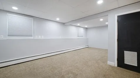 5 Holiday Avenue Derry NH 03038