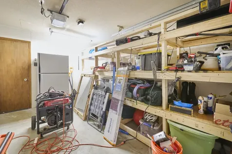 5 Holiday Avenue Derry NH 03038