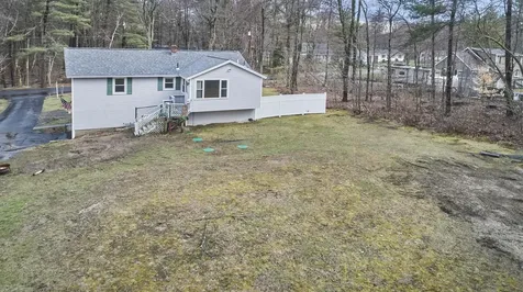 5 Holiday Avenue Derry NH 03038