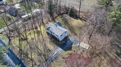 5 Holiday Avenue Derry NH 03038